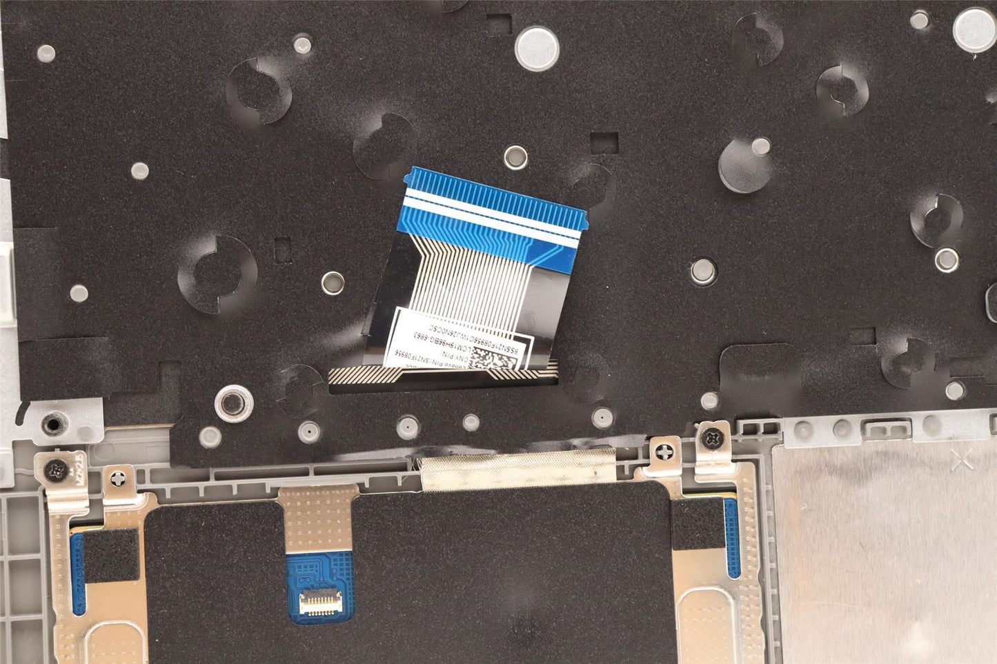 Lenovo Upper Case ASM_BUL L82QC NFP_CG 5CB1J01709