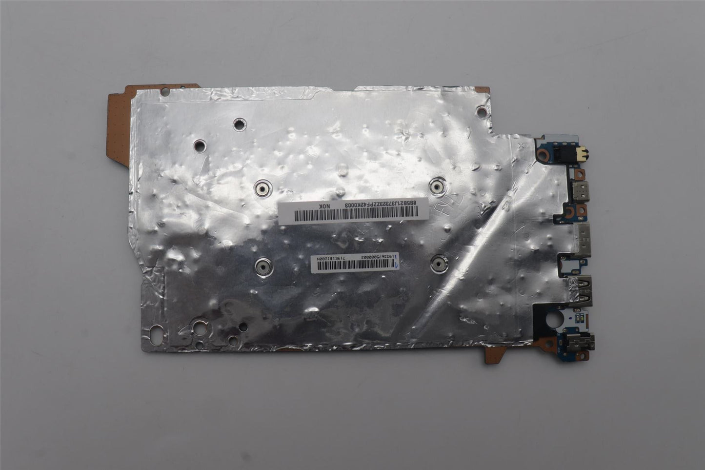 Lenovo MBL82XANOKN100_UMA_4G_128GUFSRM 5B21J37323