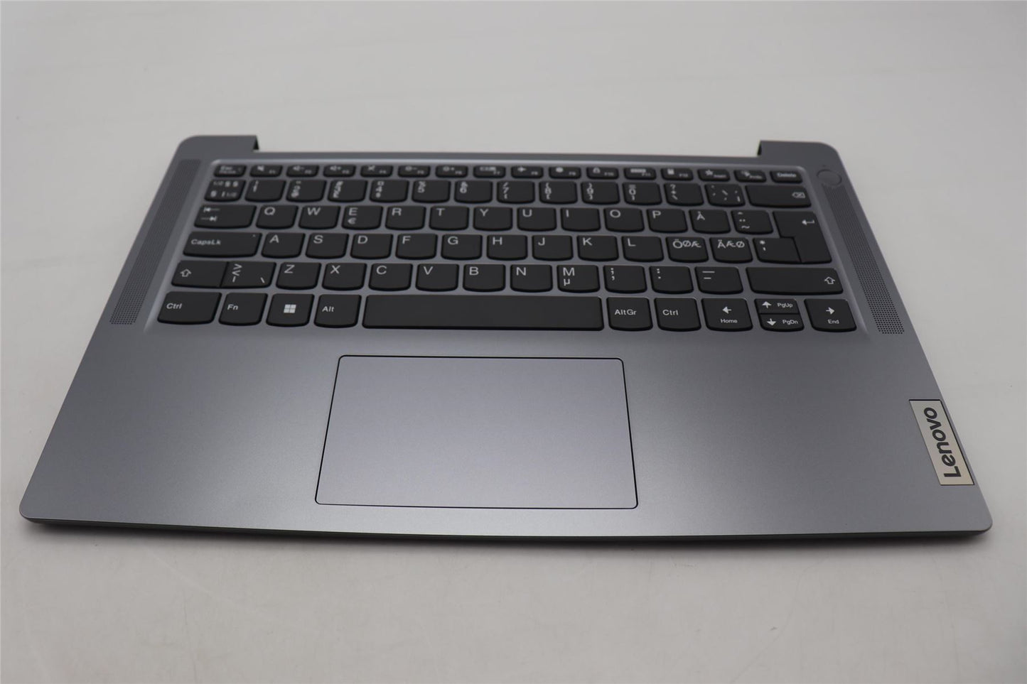 Lenovo Upper Case ASM_NORDICL82X6NFPAGNBL 5CB1L49450