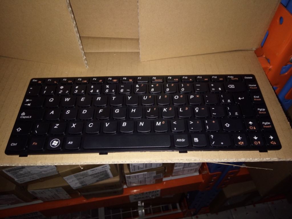 Lenovo CCY T2T7 BRA 85KEY ORG KBD Brazilian Portuguese Keyboard 25011569