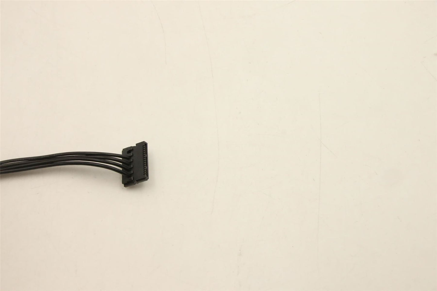 Lenovo ThinkStation M92p M82 M92 P520c P310 SATA Dual Power Cable 5C10U58536