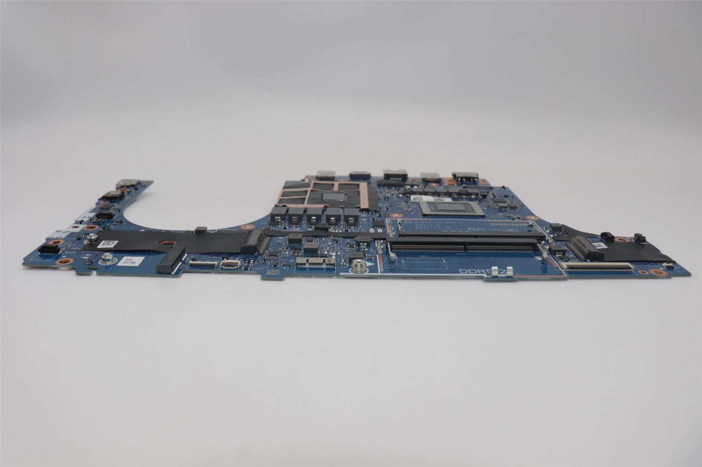 Lenovo MB 83DX R5HPTH RTX4060_8G NOKRM 5B21M50221