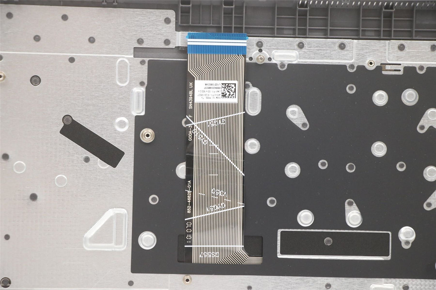 Lenovo Upper Case ASM_ITA L82NX IG_FP_D 5CB1D01843