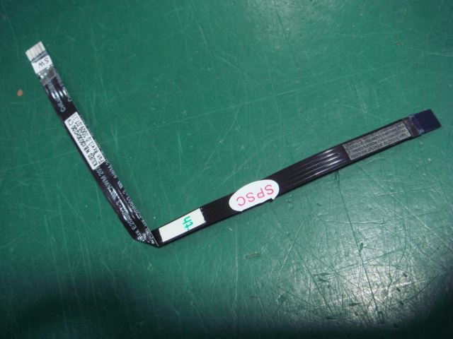 Lenovo KIUE0 SWITCH BOARD FFC Cable 31039534