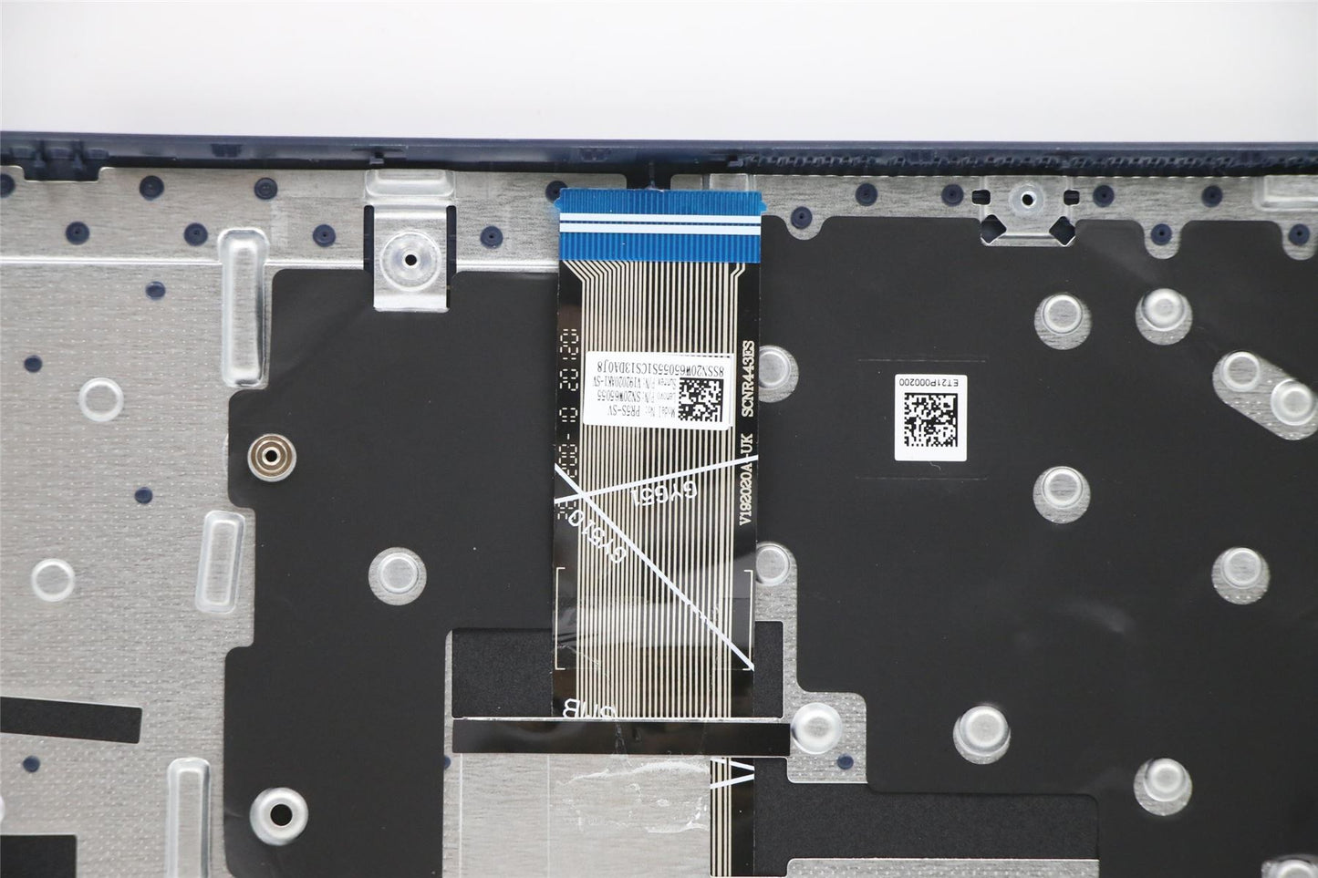 Lenovo Upper Case ASM_SLVL82H8FPABNBL 5CB1B64652