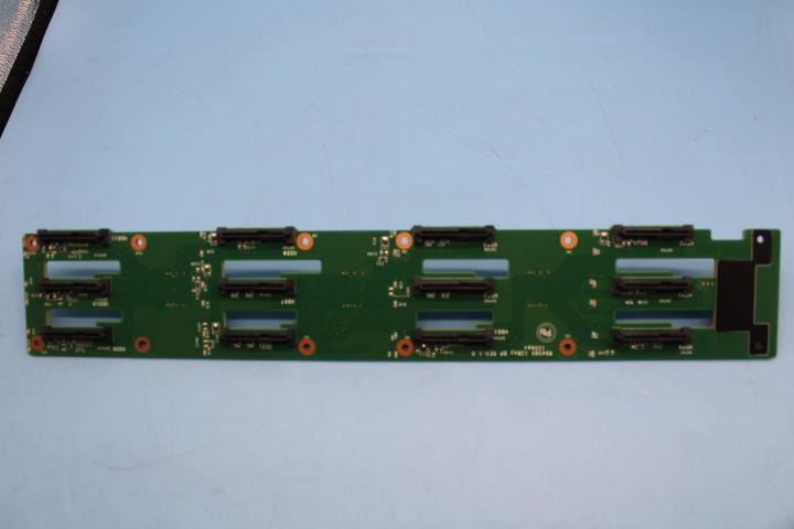 Lenovo Front 12x 3.5 12G BP Board 00HV220