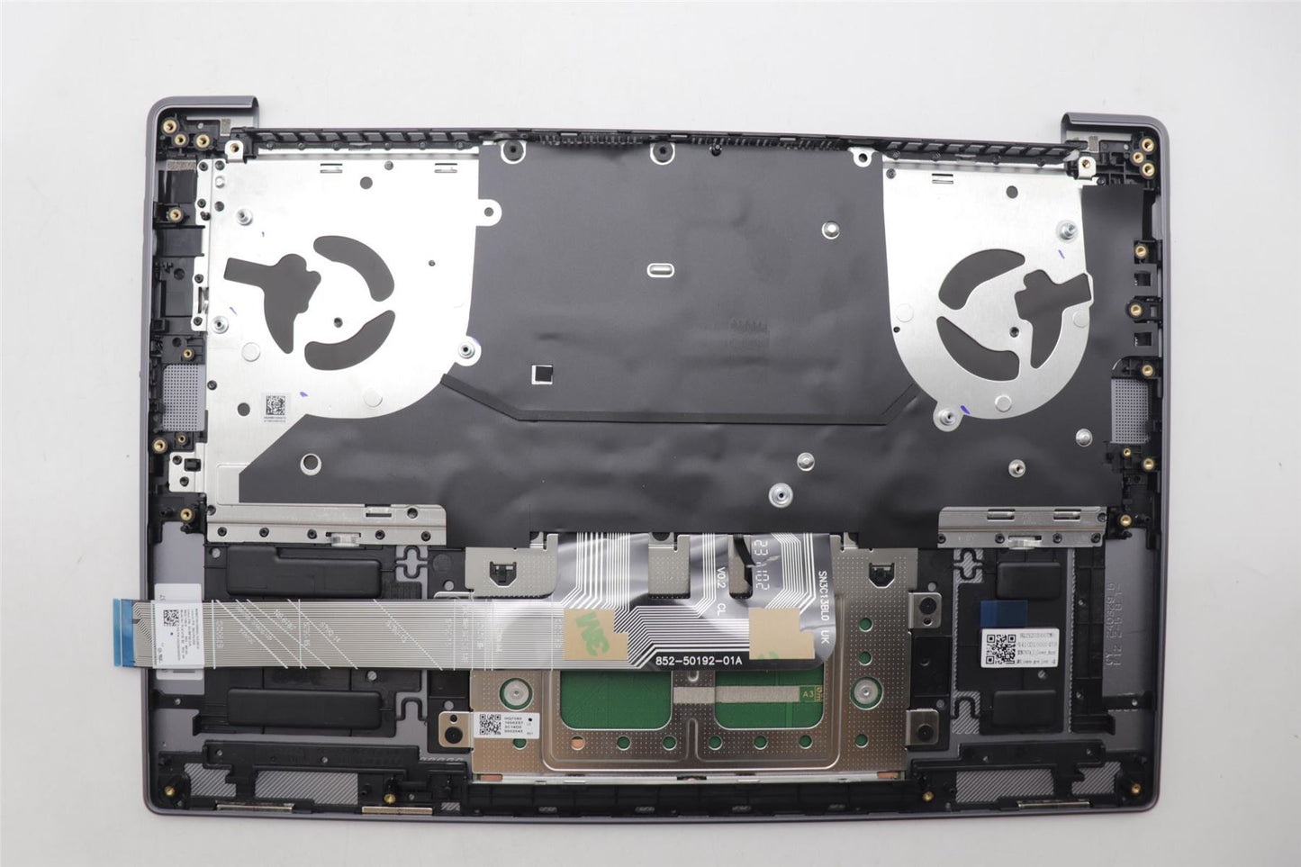 Lenovo Upper Case ASM BEL H 83E3 LG PST 5CB1N90757