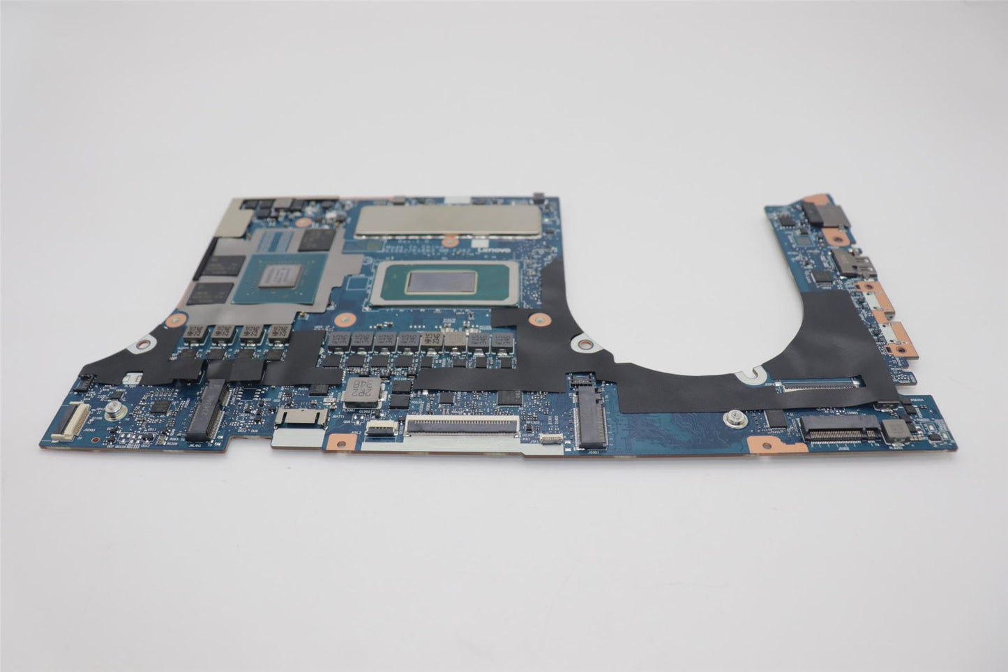 Lenovo L83D4NOKULT7155HRTX4050_16GRM O 5B21L86508