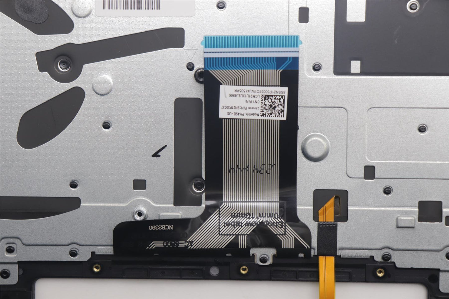 Lenovo UpperCaseASM ENG H83DK NFP ARG 5CB1N96901