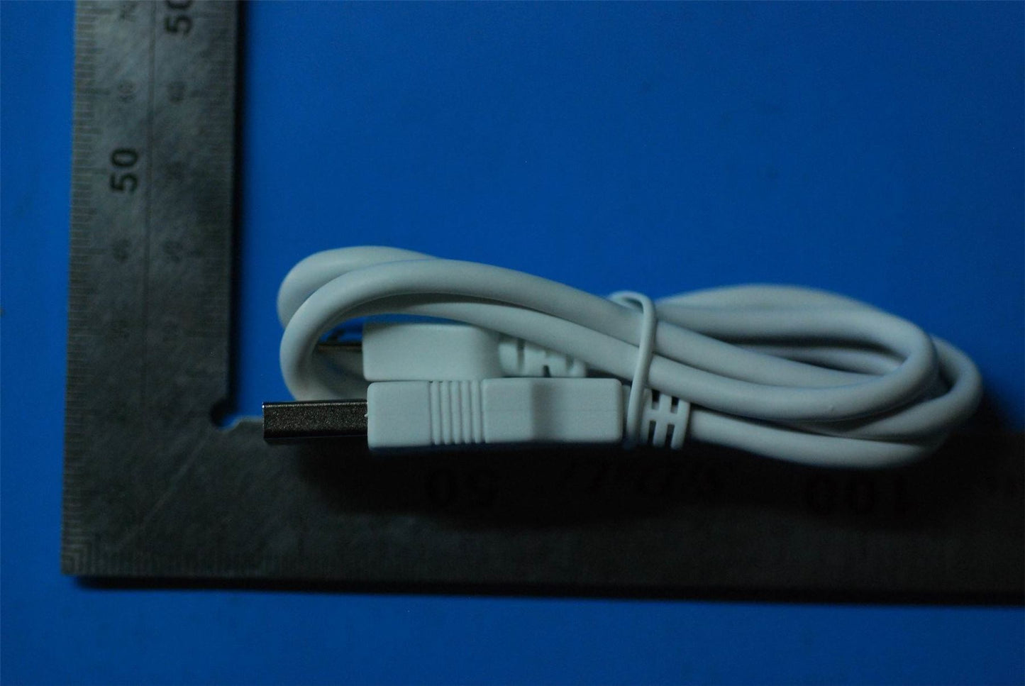 Lenovo A1000a00 USB Cable WH&*R40505000019 CS 5C18C03242
