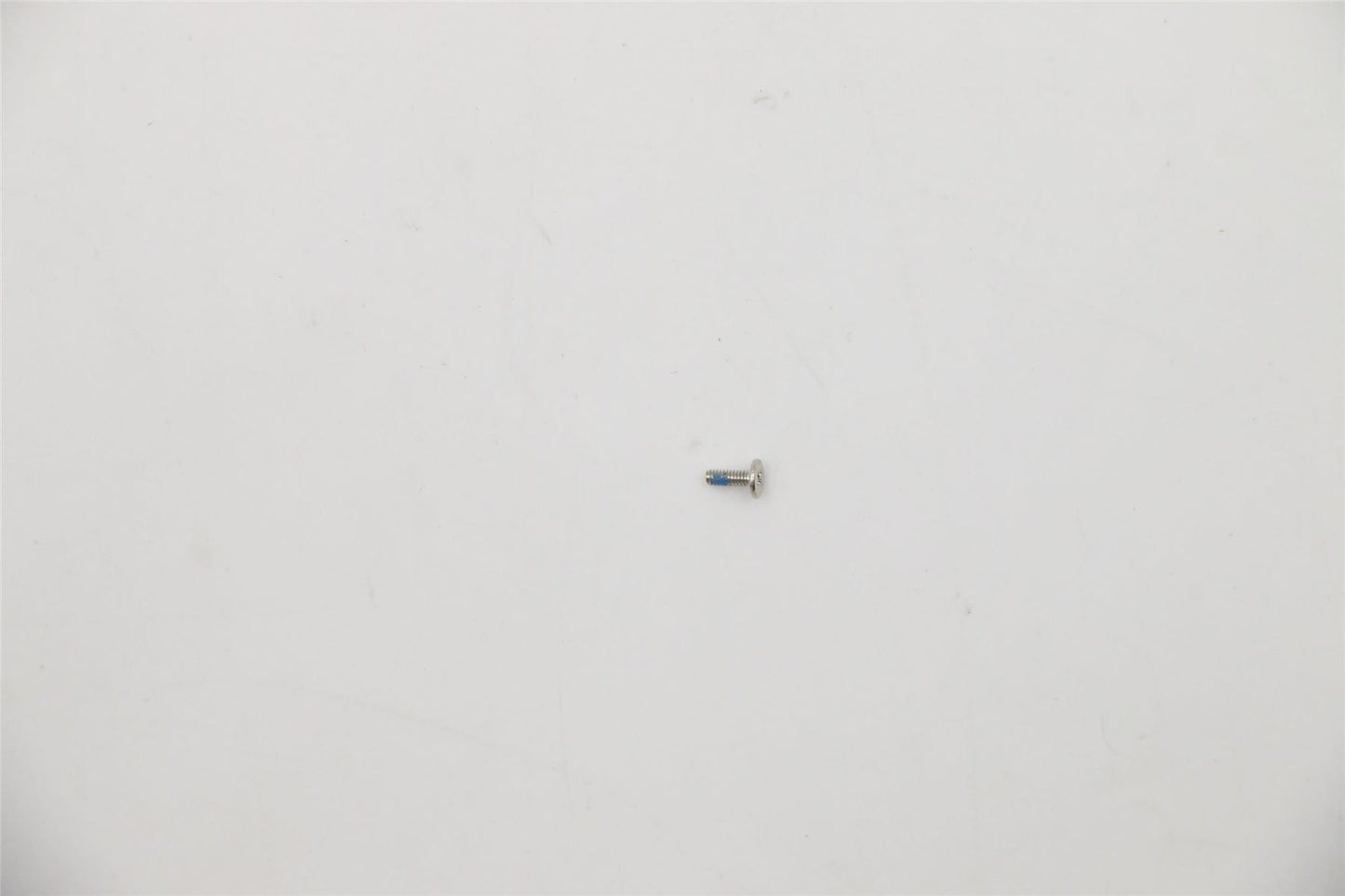 Lenovo 5S10S35179 SCREW Screw L 81XC 1.2D3.4LK3D0.5T