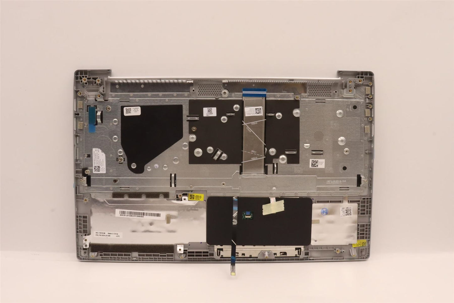 Lenovo Upper Case ASM_FRAL82SFNF_CG_BL_PC 5CB1J01336