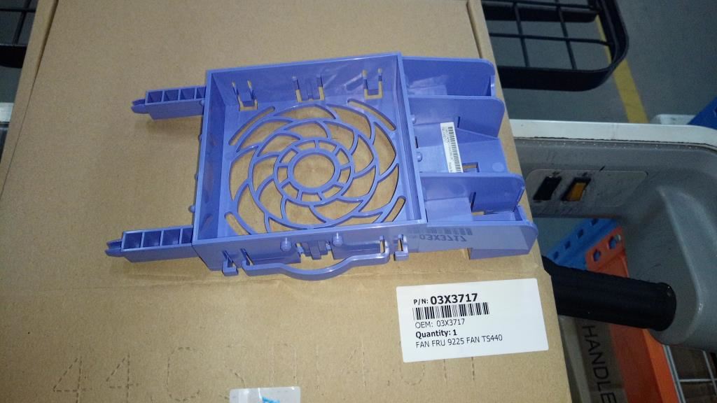 Lenovo FRU,KT2A 9225(38)FAN HOLDER Cooling Field Replaceable Unit Fan 03X3717