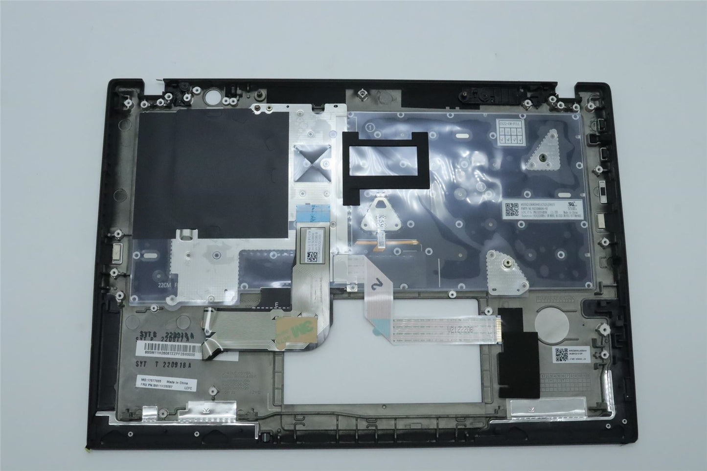 Lenovo ThinkPad T14s Gen 3 Keyboard Palmrest Top Cover Ukrainian 5M11H26081