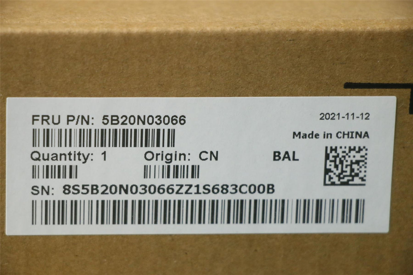 Lenovo MBQ80WQWINI77500UR17M4G OL NULT 5B20N03066