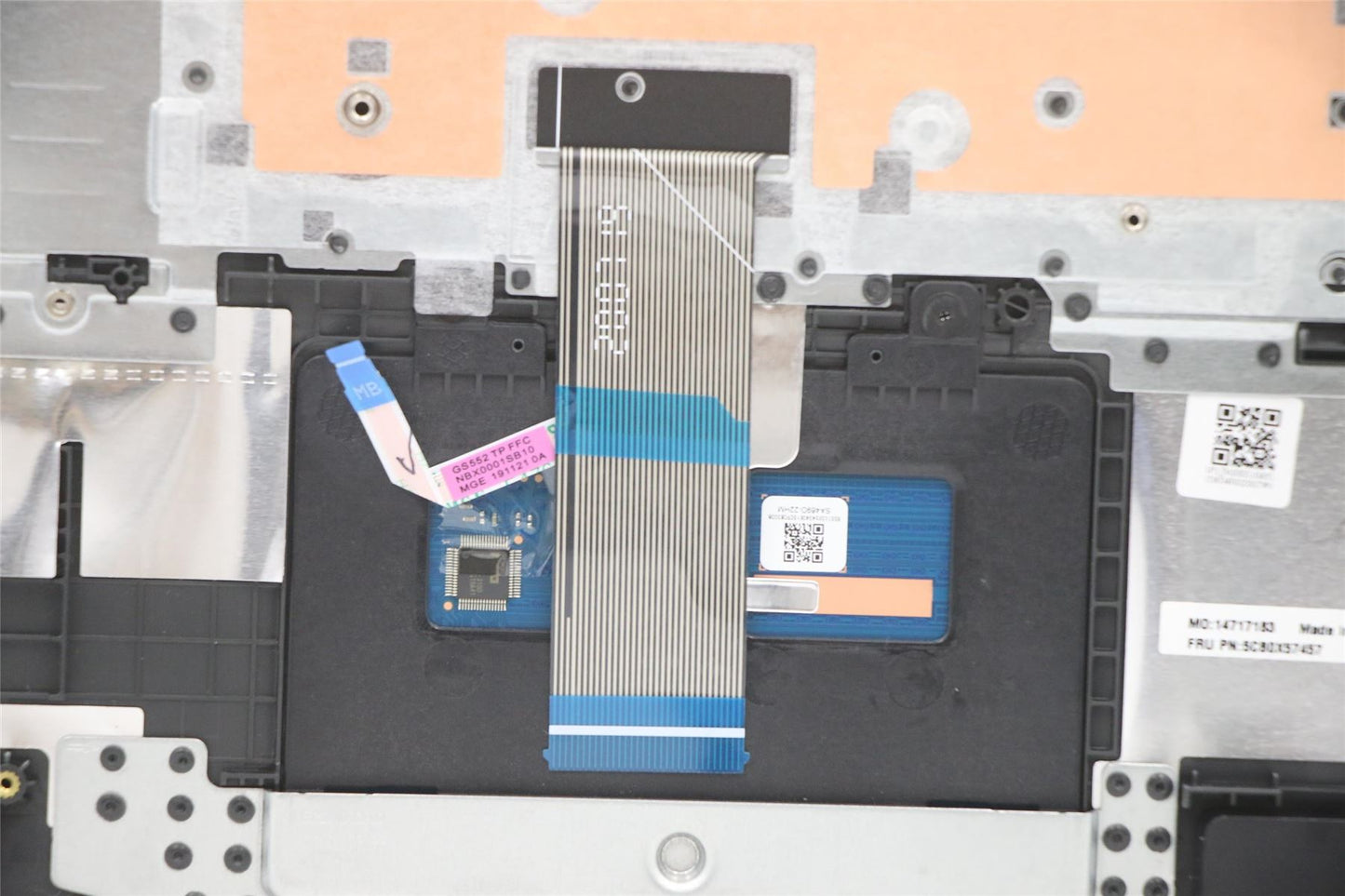 Lenovo Upper Case ASM_RU L81WB NFPBKDIS 5CB0X57457