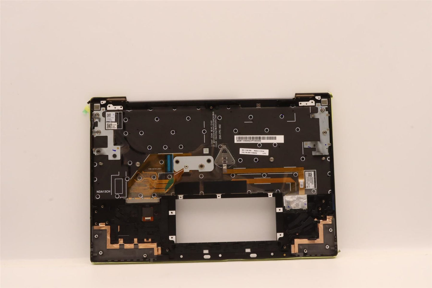 Lenovo ThinkPad Z13 Gen 1 Keyboard Palmrest Top Cover Switzerland 5M11H95059