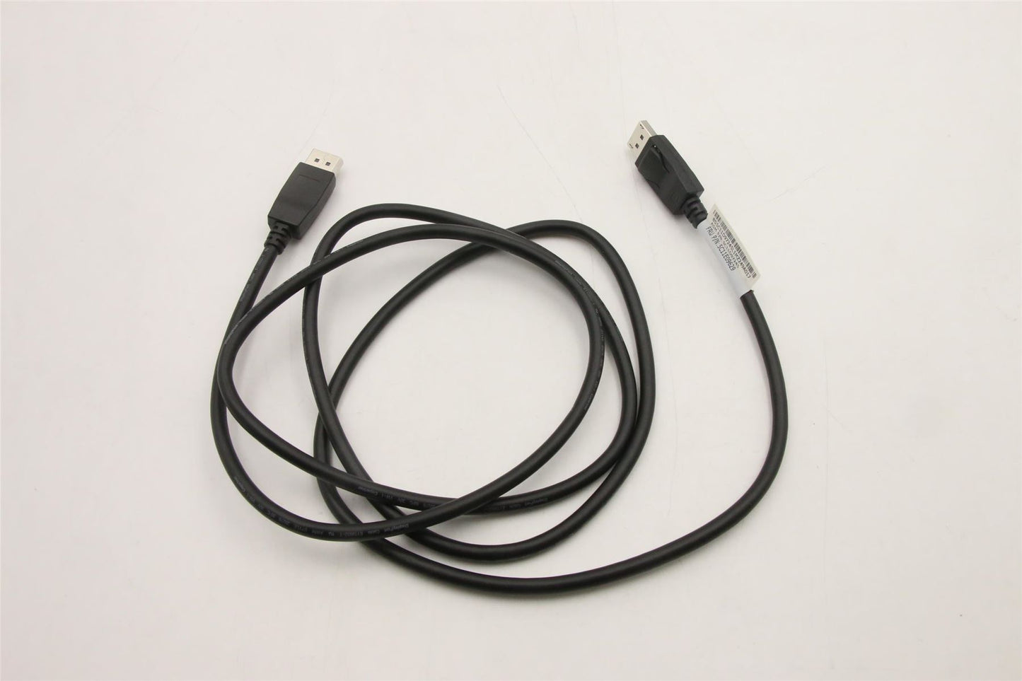 Lenovo DisplayPort Cable Kit 5C11E09629