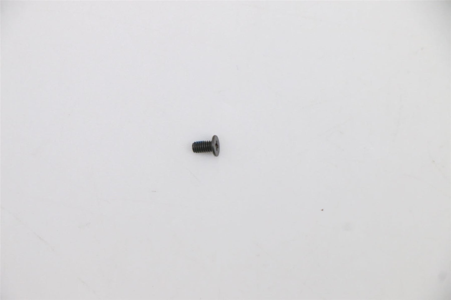 Lenovo SCREW SCREW L 82FX M2.0*1.8*D5.0T0.4 5S10S35239