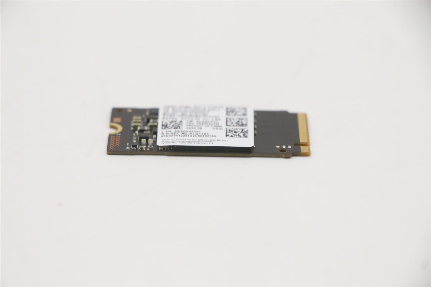 Lenovo Yoga 5 24IAH7 7-13ITL6-LTE 7-13ITL6 Solid State Drive SSD 5SS0W76176