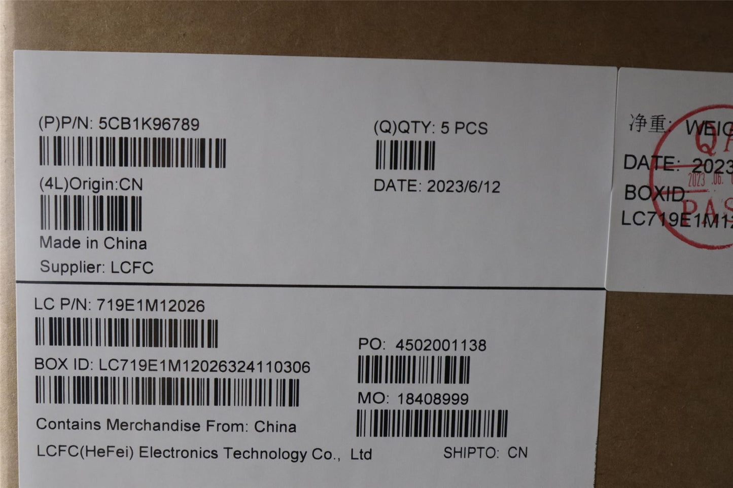 Lenovo Upper Case ASM_EURO ENG L82XM AGBL 5CB1K96789