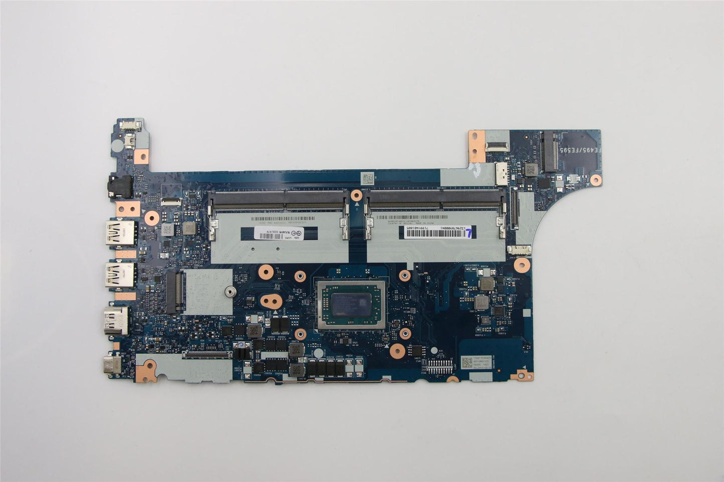 Lenovo BDPLANAR R5 3500U Vega8 WIN NA YT dT2.0 02DL979