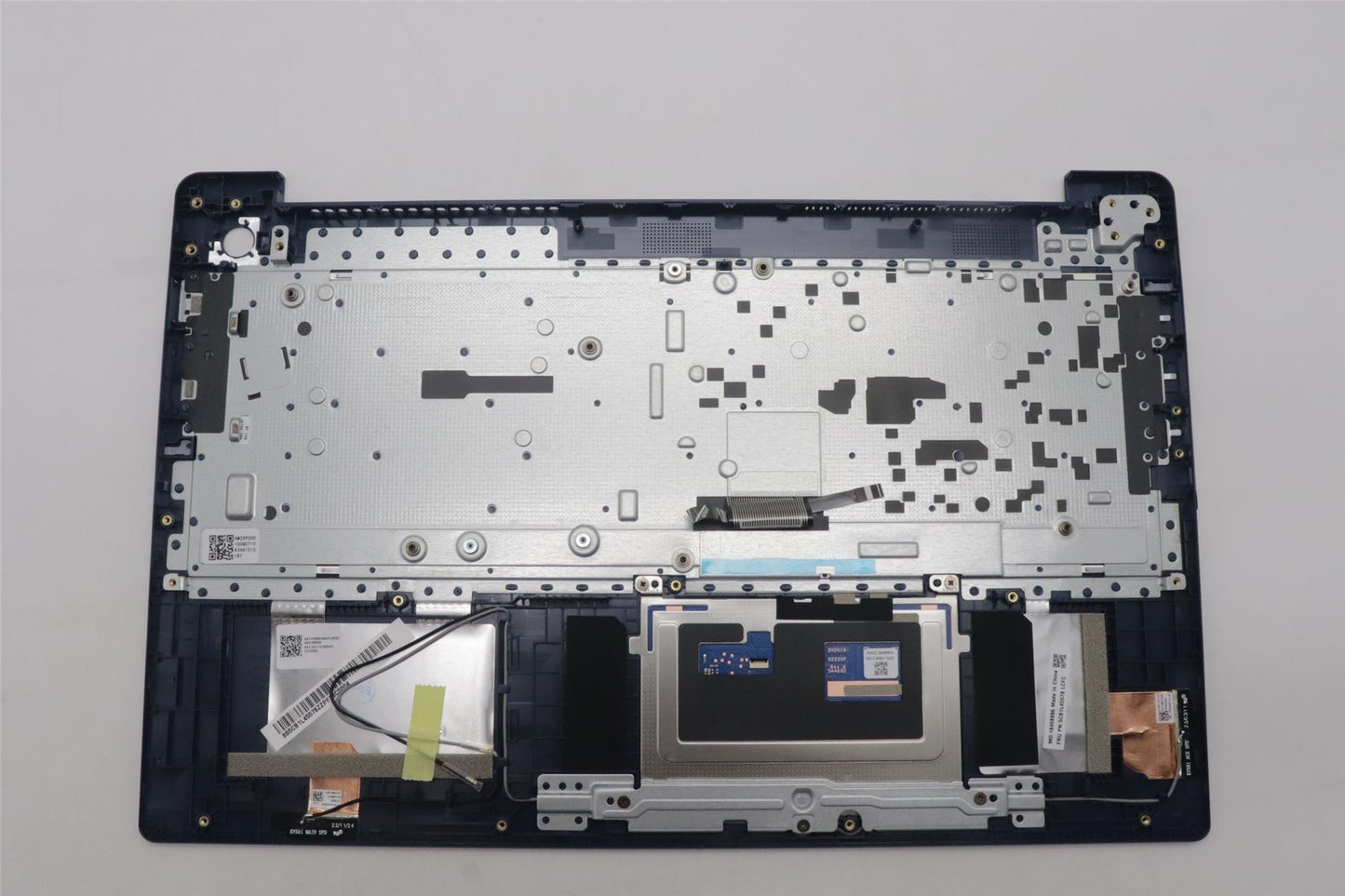 Lenovo Upper Case ASM_ITA L82X7 ABFP BL 5CB1L45578