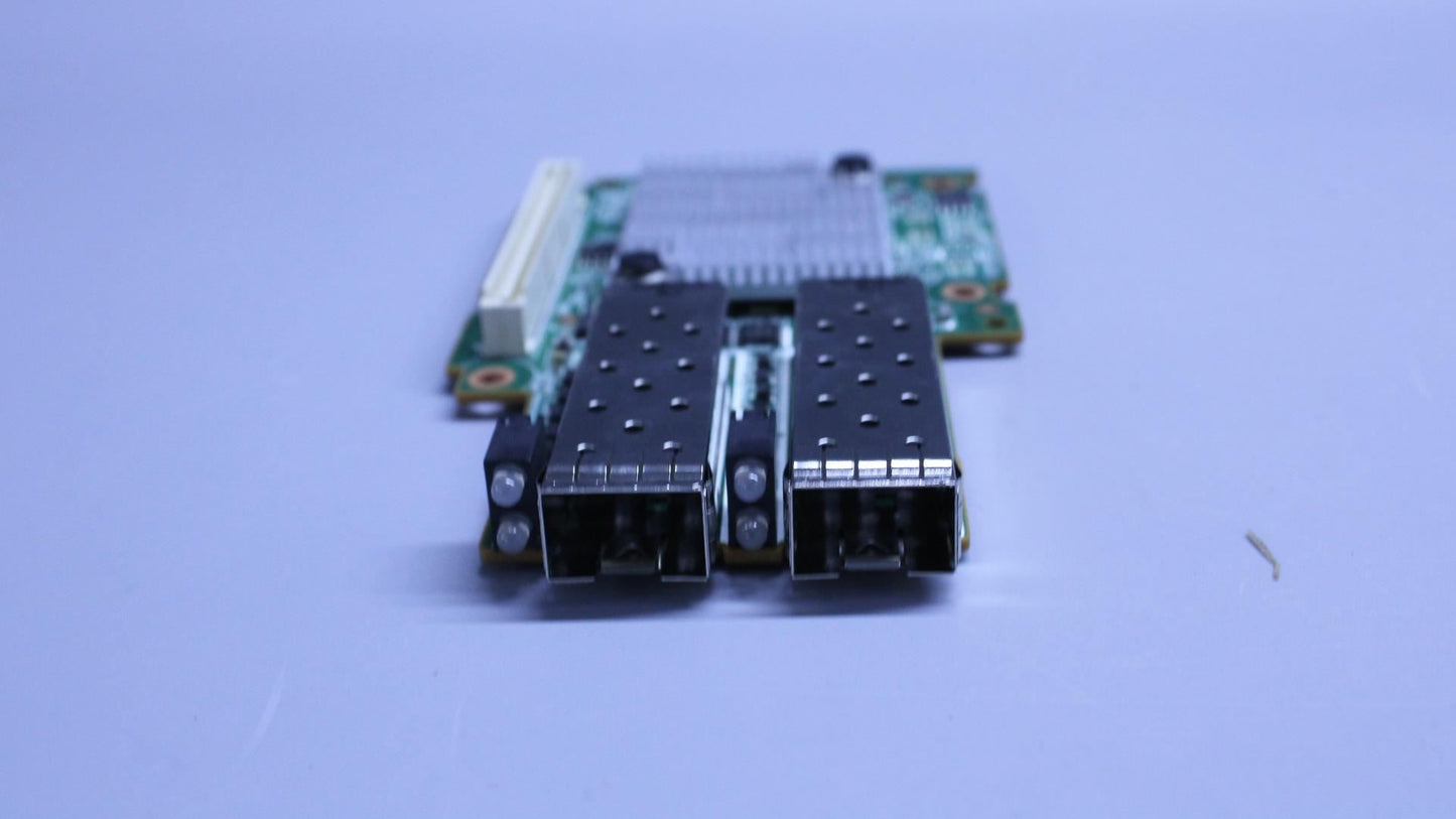 Lenovo NIC,2X10G,82599,1723SATA/SAS NIC SATA SAS x1 Board 00HV564