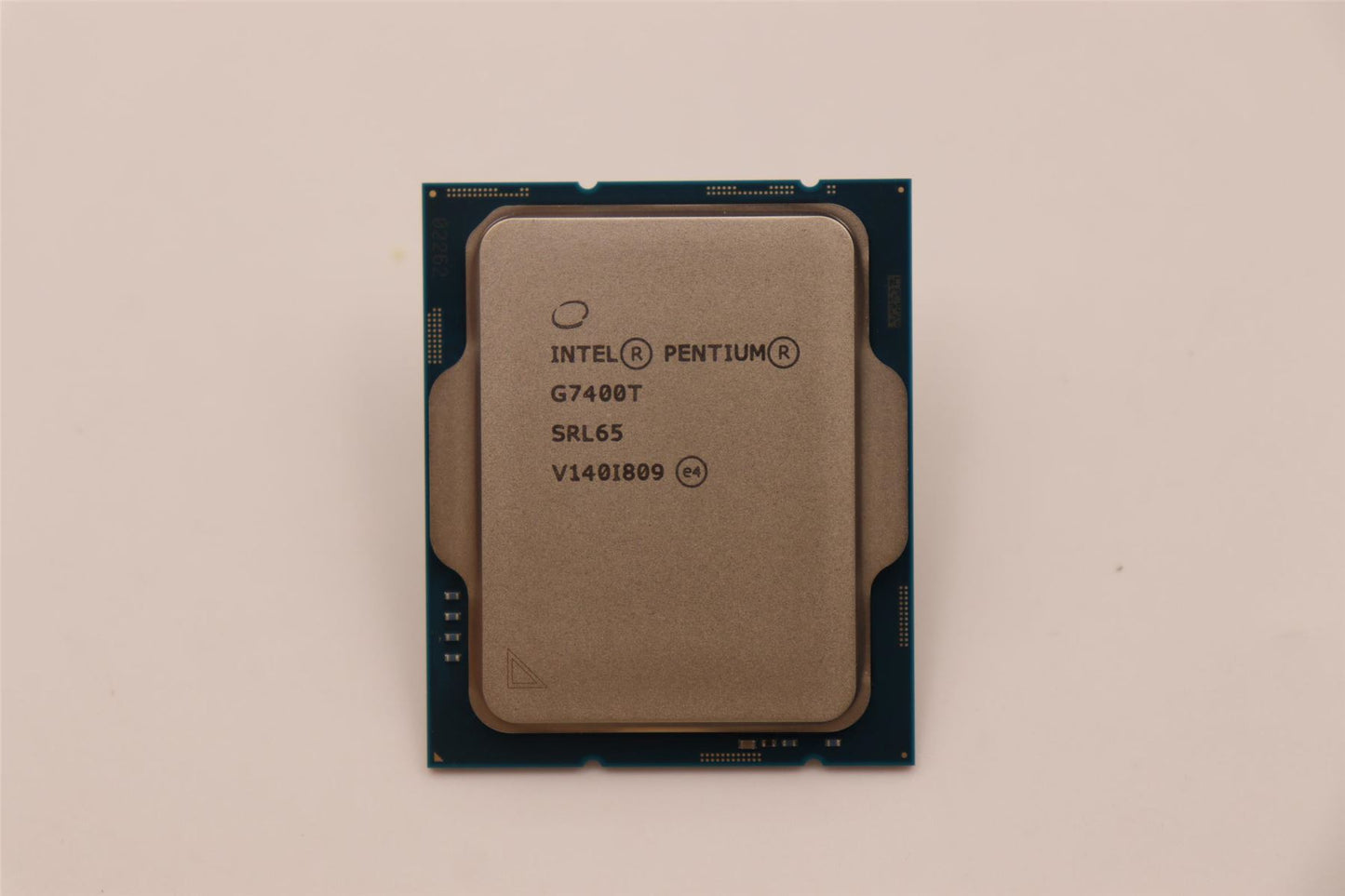 Lenovo ThinkCentre M80q Gen 3 M70q Gen 3 CPU Processor 5SA1F20873