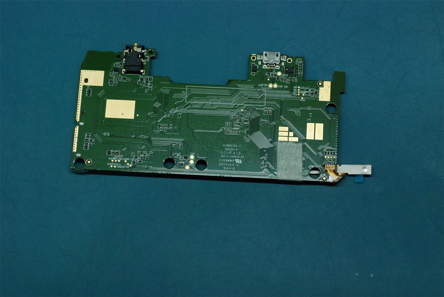 Lenovo TAB3 601LV MB_SBM_2+16G&*67101620 CS 5B28C06570