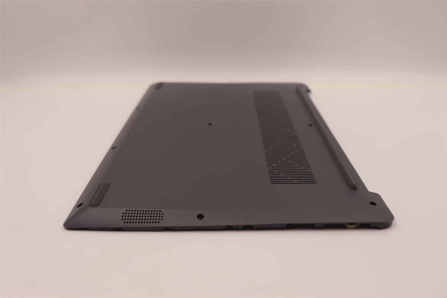 Lenovo Lower Case L 82RK W_HDD_A/G_U 5CB1H77842
