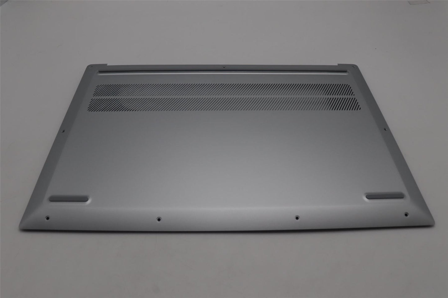 Lenovo Lower Case C 83FW AL CG 5CB1N90964