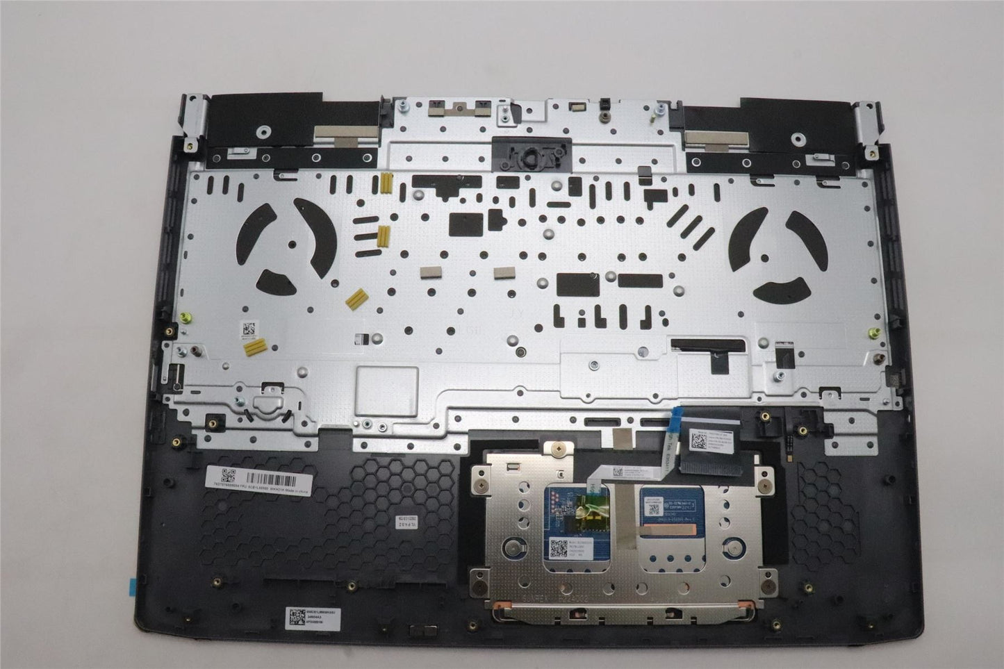 Lenovo LOQ 16IRH8 LOQ 16APH8 Palmrest Cover Touchpad Keyboard 5CB1L55950