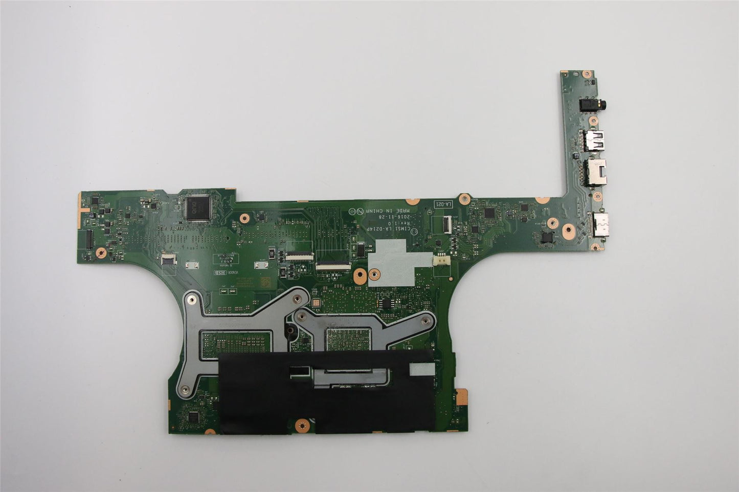 Lenovo i5-7300HQ 2GB , WIN, Y-fTPM 01HY350