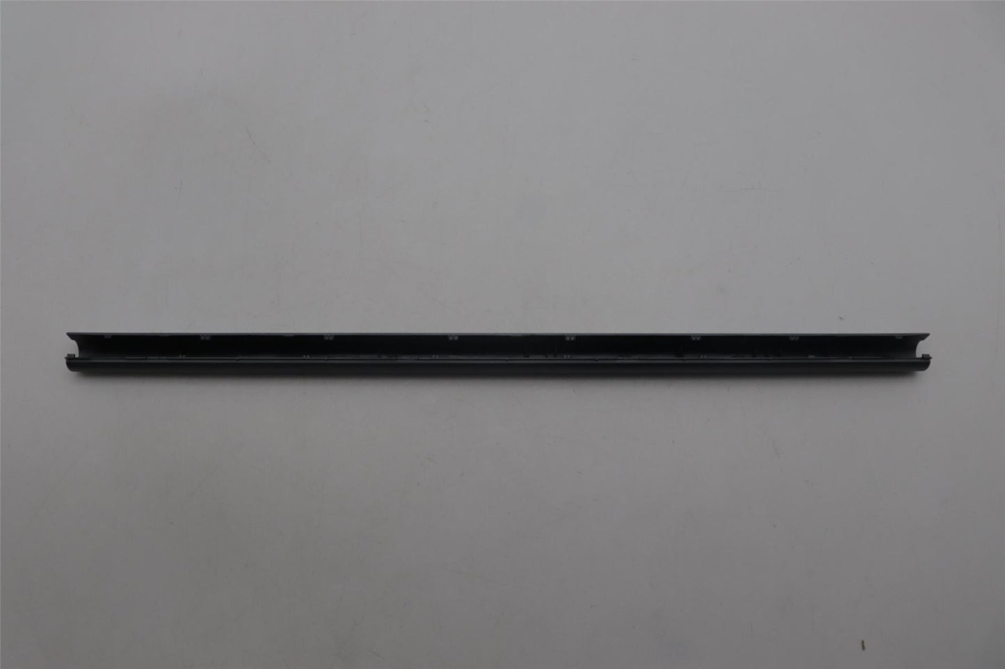 Lenovo Cover L 83DN HINGE_CAP L_G 5CB1N62179