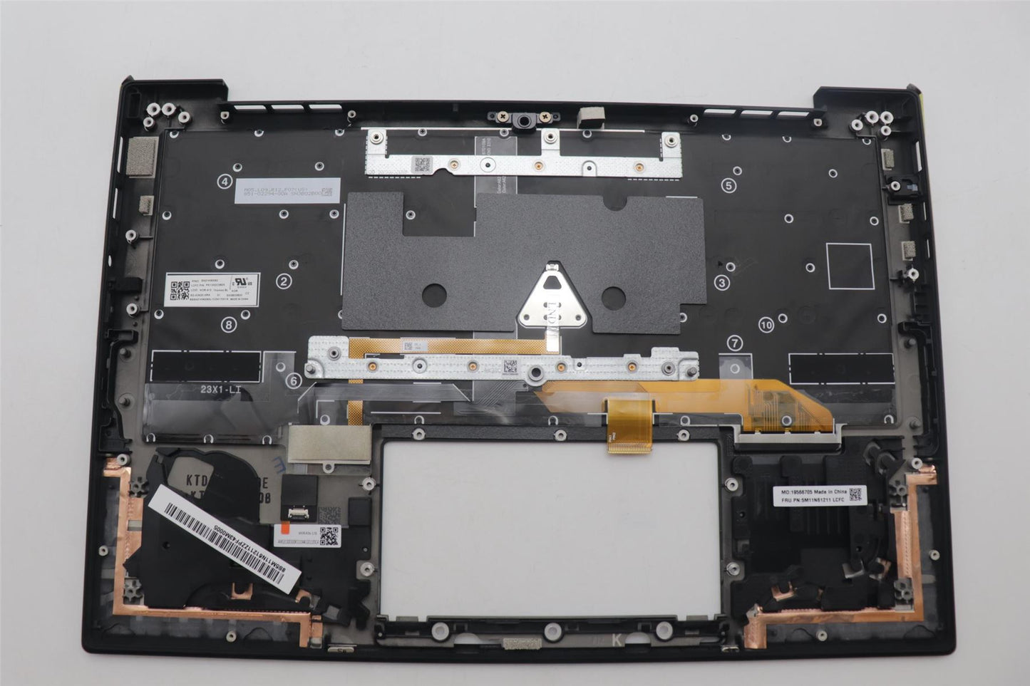 Lenovo MECH_ASM GRP_KBD_BZL_KOR_WW_DB_LTN 5M11N61211