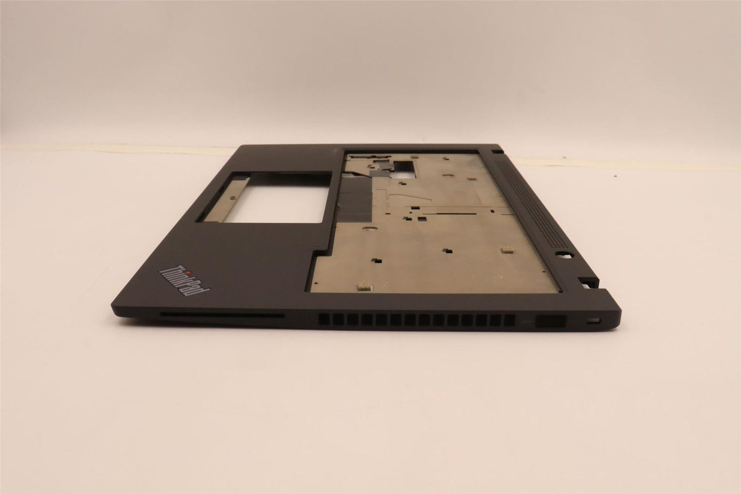 Lenovo ThinkPad P14s Gen 3 Palmrest Top Cover Housing Grey 5CB1J15422