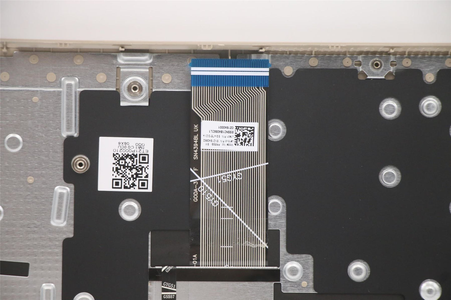 Lenovo Upper Case ASM_SWSL82H8NFPSDBL 5CB1B84521