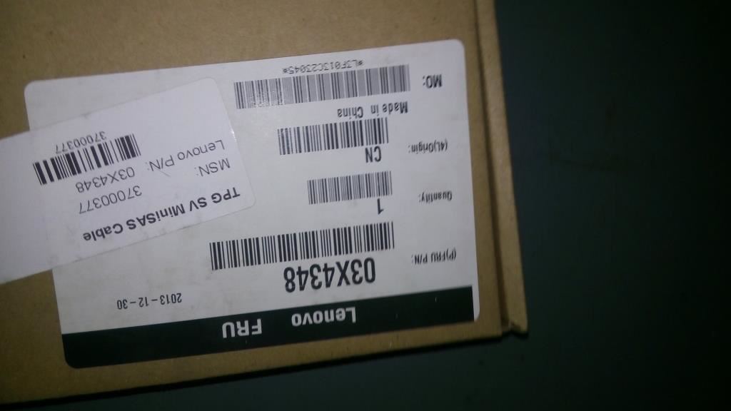 Lenovo 30u 600mm MiniSAS-R90-L Cable 03X4348