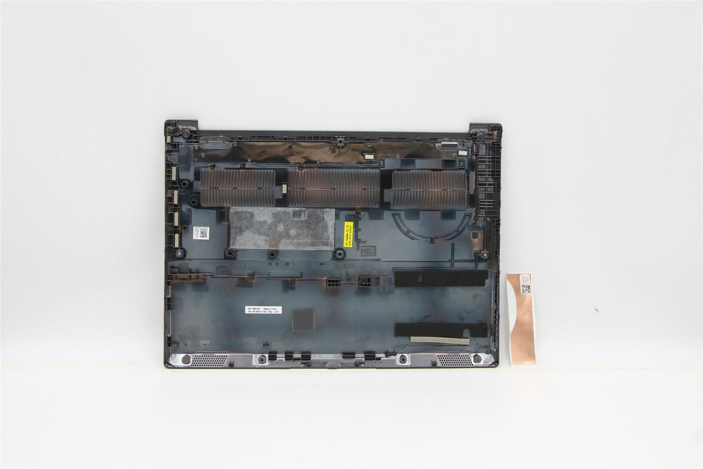 Lenovo Lower Case L 82NA IG SP UMA 5CB1C17337