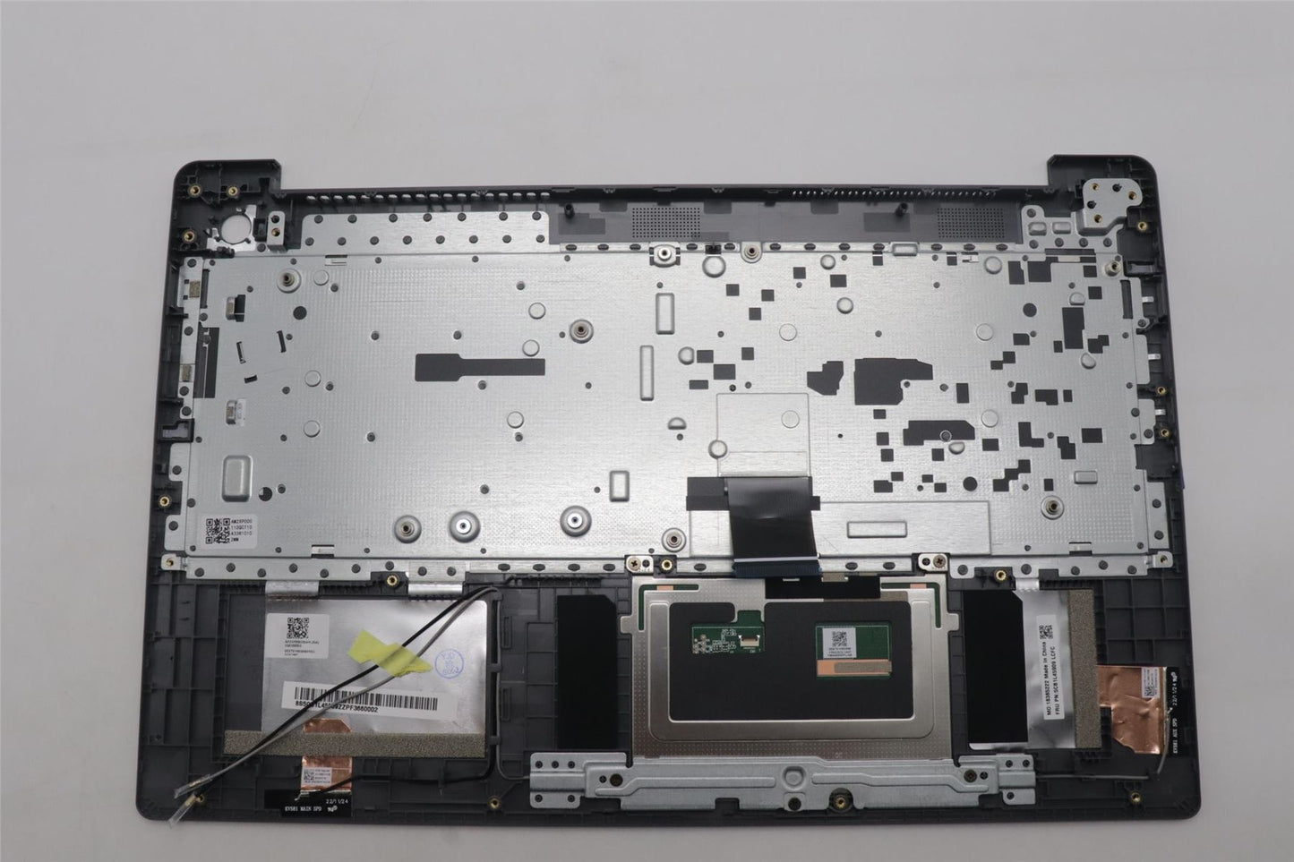 Lenovo Upper Case ASM_POR L82X7 AGFP NBL 5CB1L45909