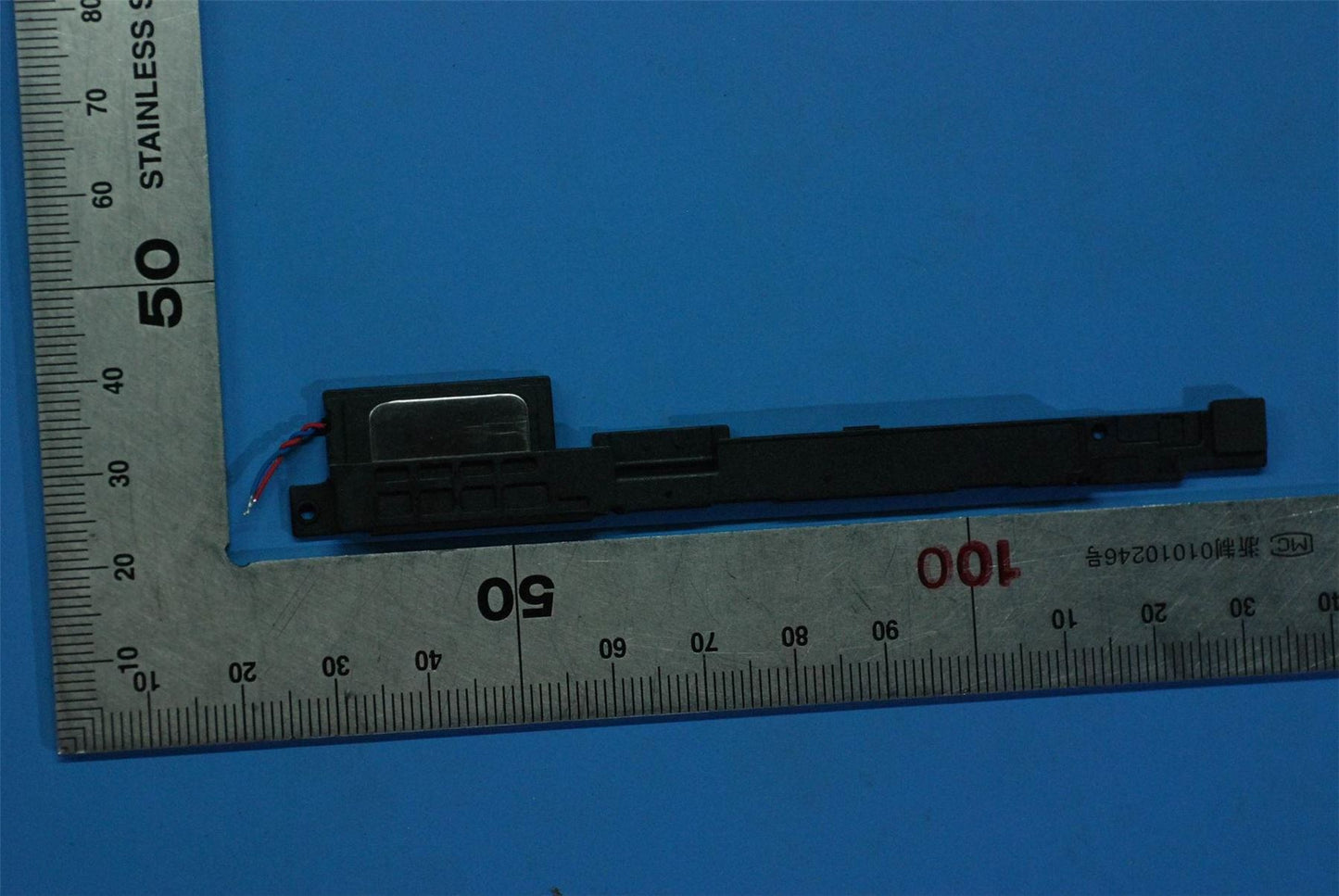 Lenovo TB-X605FC SPK box 1&*HQ20330586000 CS 5SB8C15928