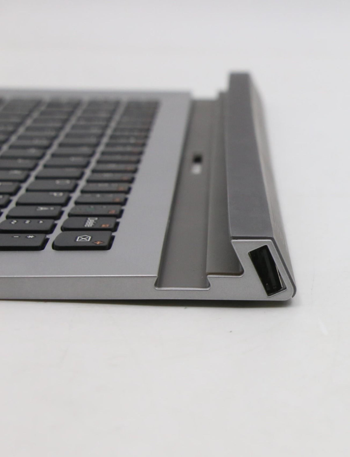 Lenovo LTM11 Upper Case W/NORDIC-KB Keyboard 90205289