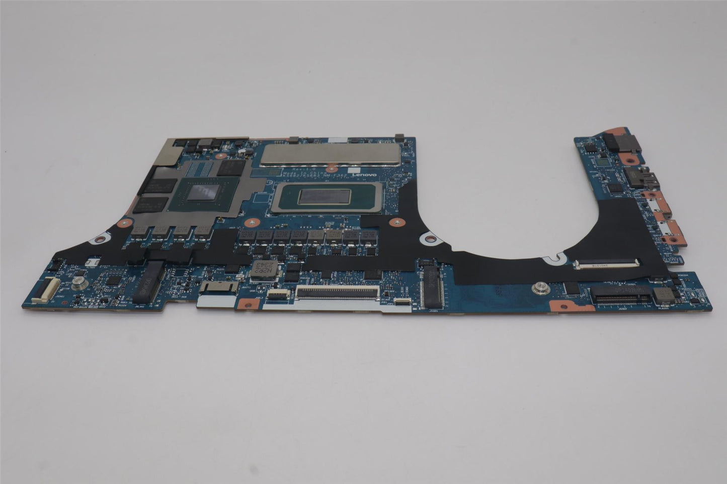 Lenovo L83D4NOKULT5125HRTX4050_32GRM L 5B21L86510