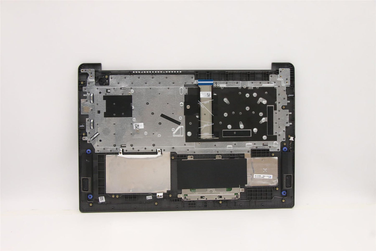 Lenovo V17 G2-ITL Keyboard Palmrest Top Cover Italian Grey 5CB1C92932