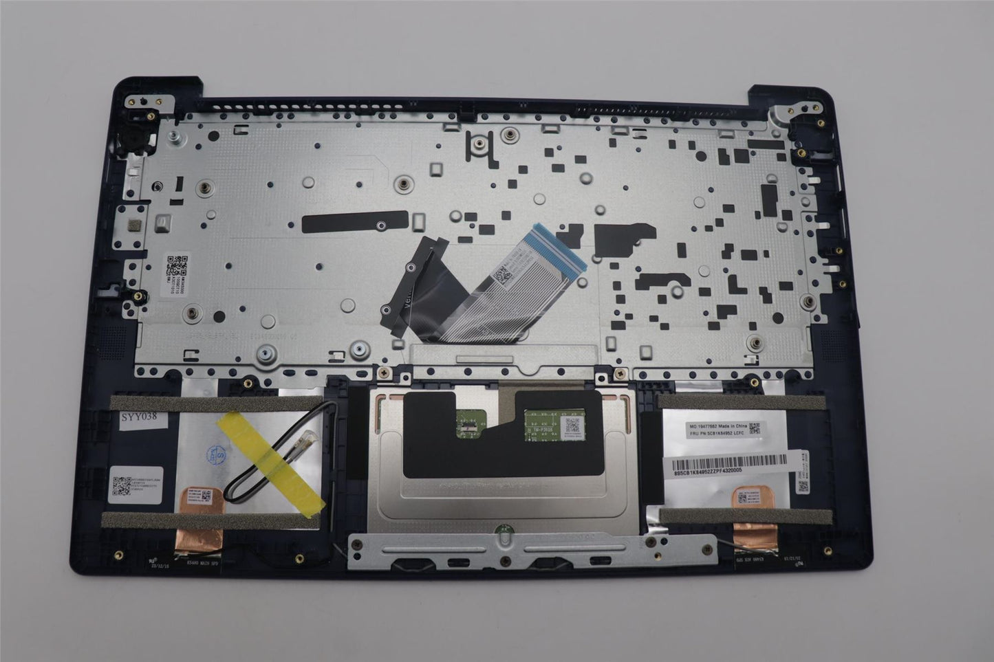Lenovo Upper Case ASM_UKE L82XA NFPAB 5CB1K84952