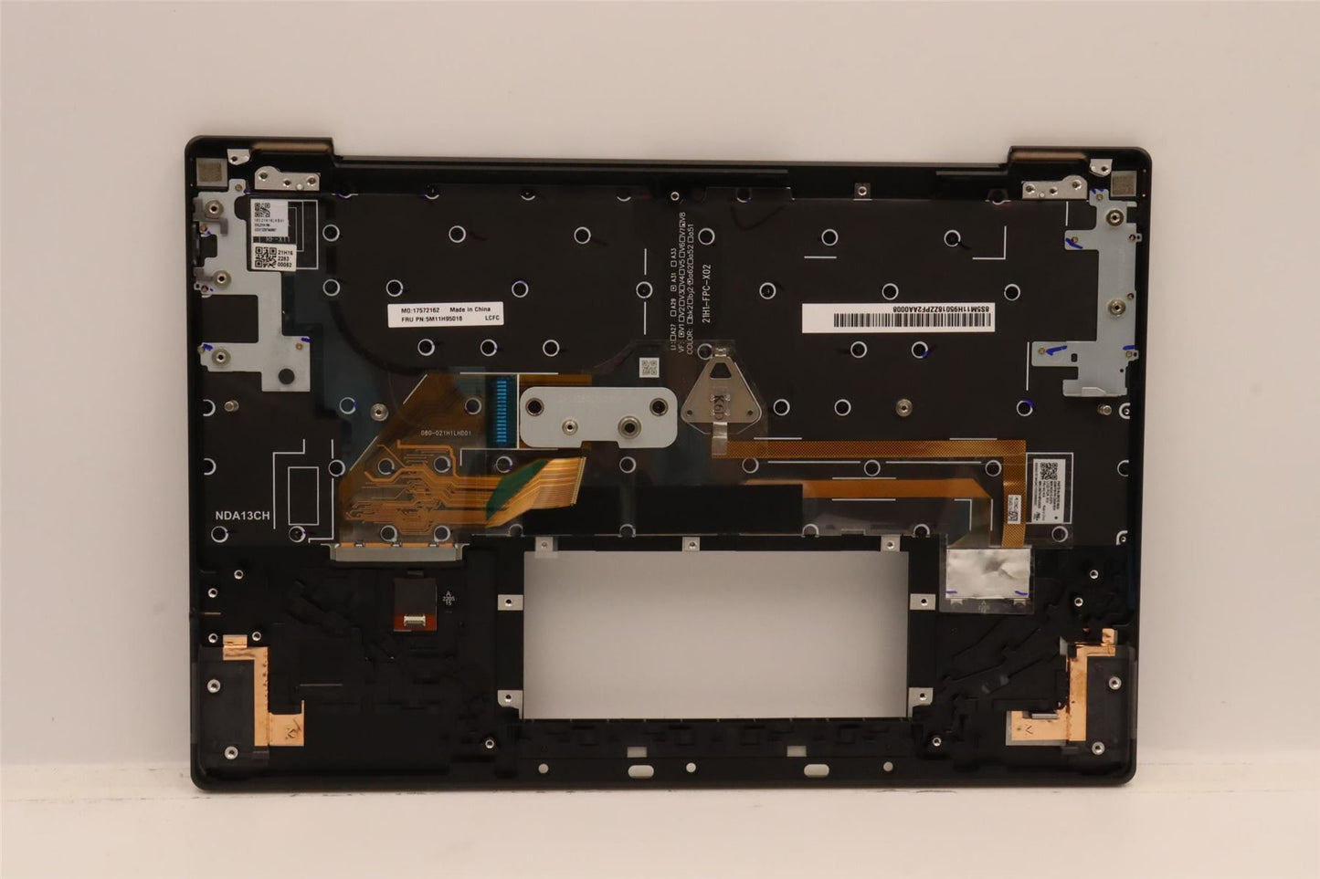Lenovo ThinkPad Z13 Gen 1 Keyboard Palmrest Top Cover Portuguese 5M11H95018