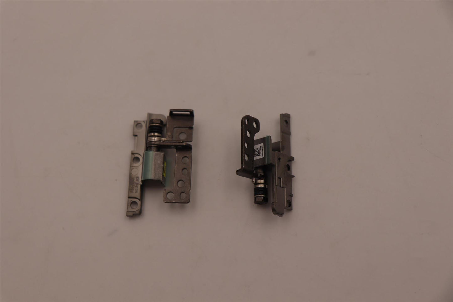 Lenovo HINGE FRU ACCY KITS HINGE AL 5H50W13810
