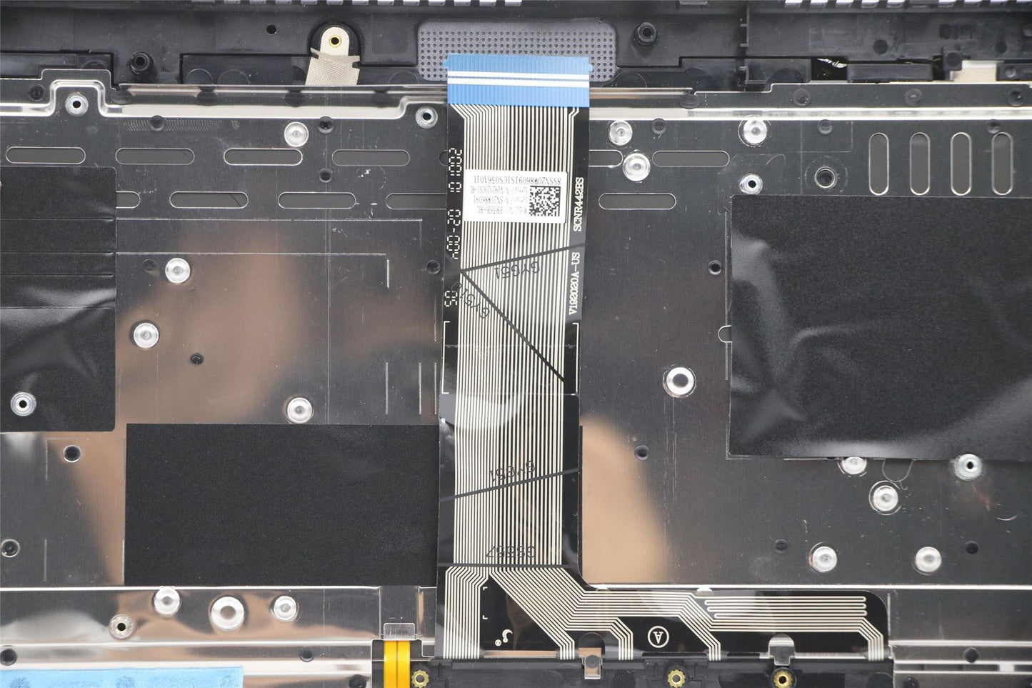 Lenovo IdeaPad 7 15IIL05 Keyboard Palmrest Top Cover Russian Grey 5CB0X55833