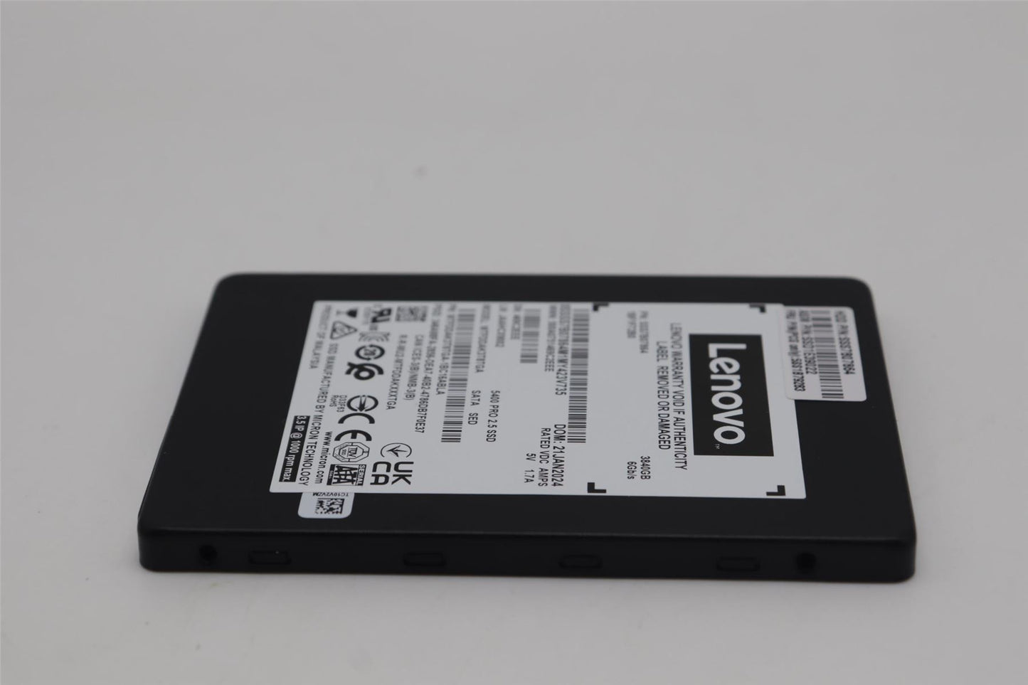 Lenovo ThinkStation P620 P3 Solid State Drive SSD 3840 2.5 SATA 5SS1B79283
